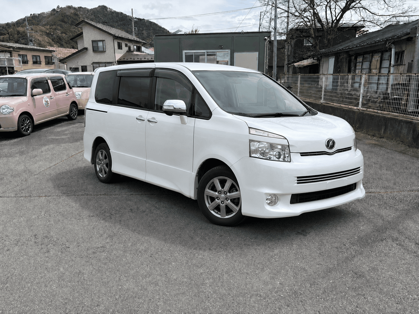Toyota / Voxy