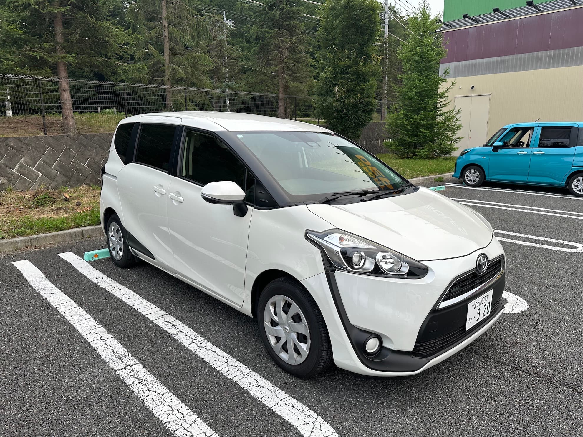 Toyota / Sienta